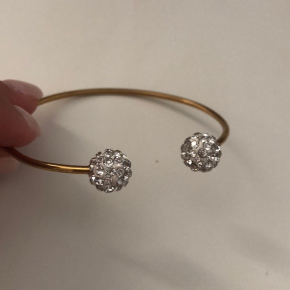 Michael Kors Gold bracelet with rhinestones - Picture 2 of 3